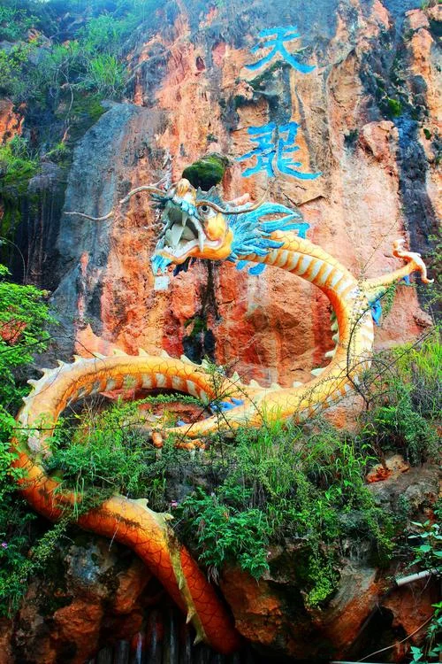 本溪旅游景点哪里好玩_2