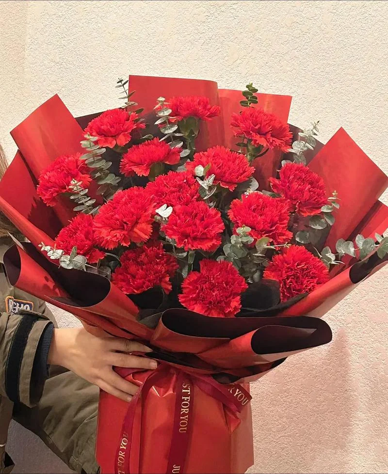 情人节送什么花给女朋友最好_2