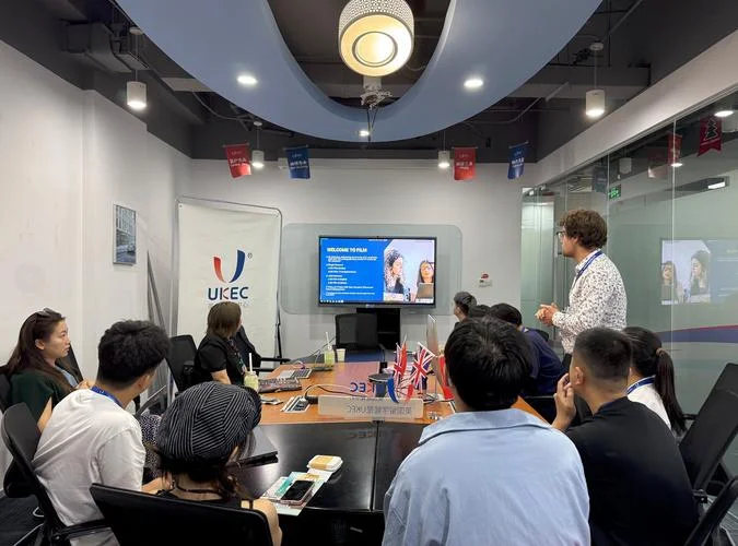 英国留学中介ukec_2
