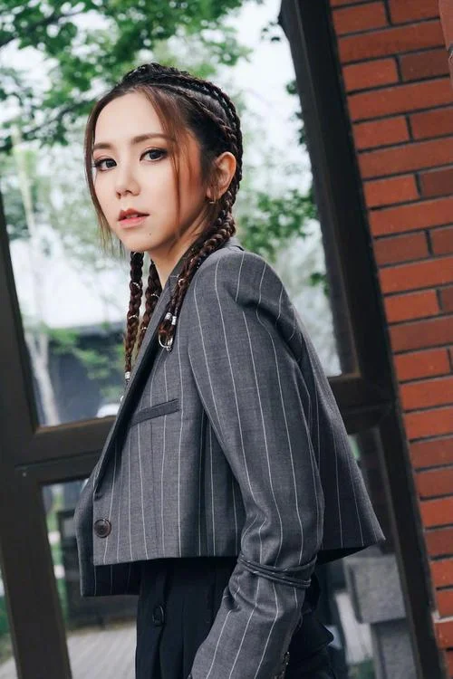 邓紫棋妹妹叫什么_2