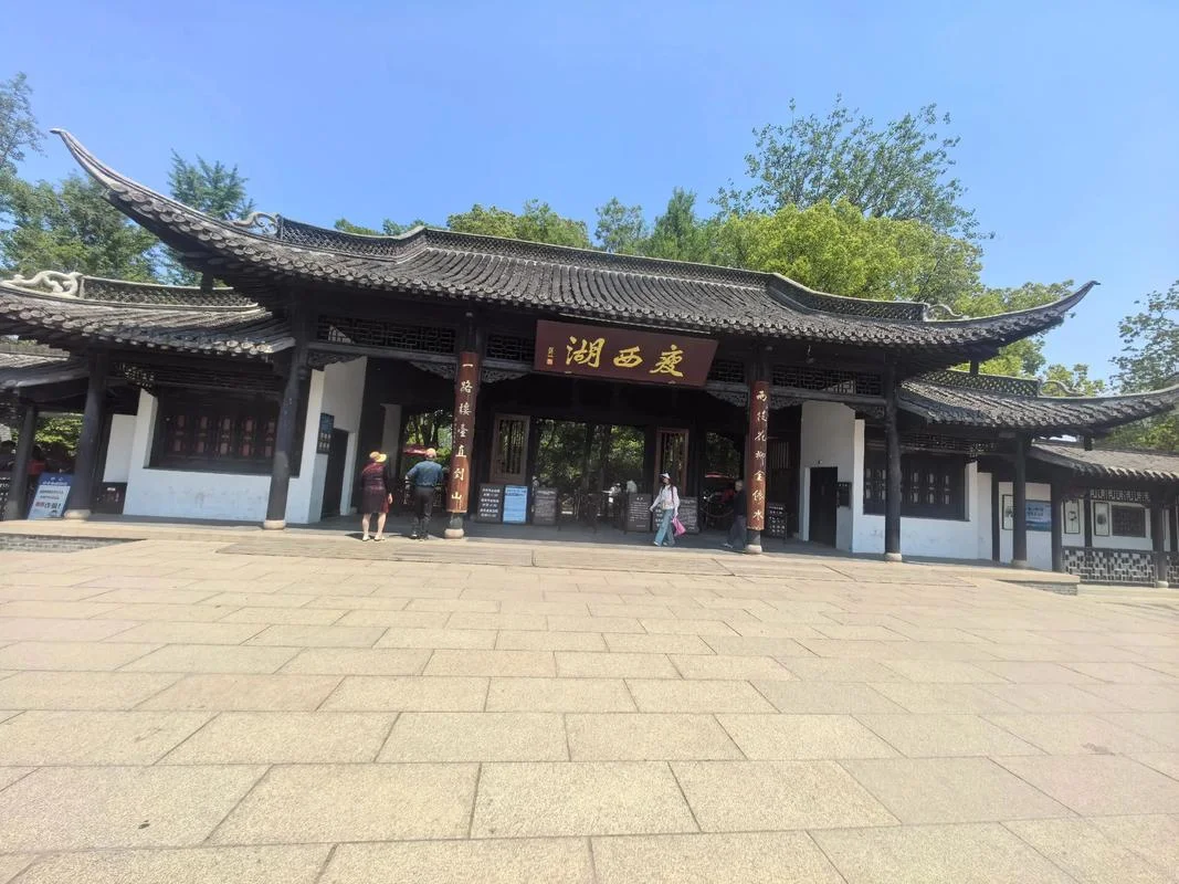 杨卅旅游景点-杨司旅游景点