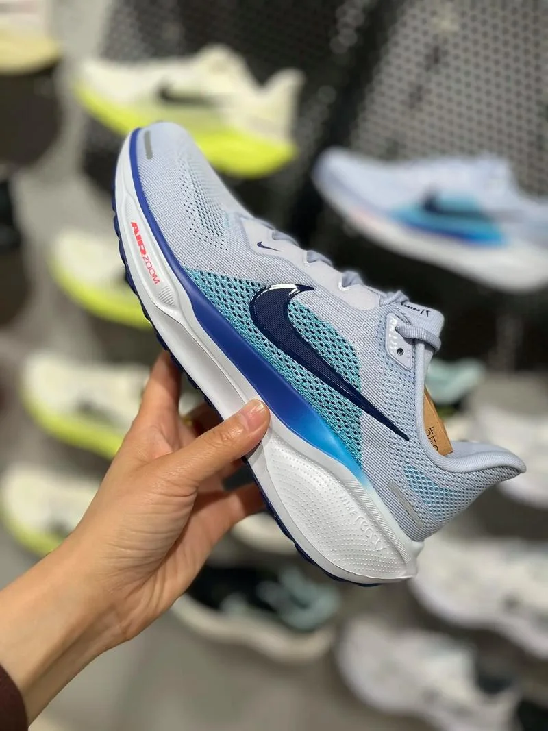 哪个品牌跑鞋好-选购跑鞋看品牌