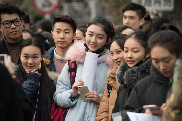 艺术类播音学校_1
