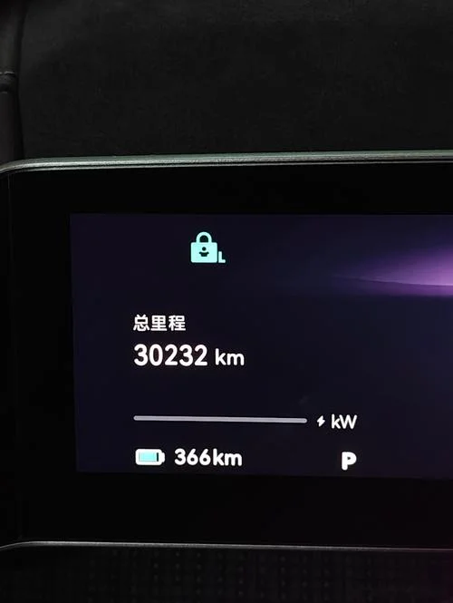 一辆车能开多少公里-汽车极限里程