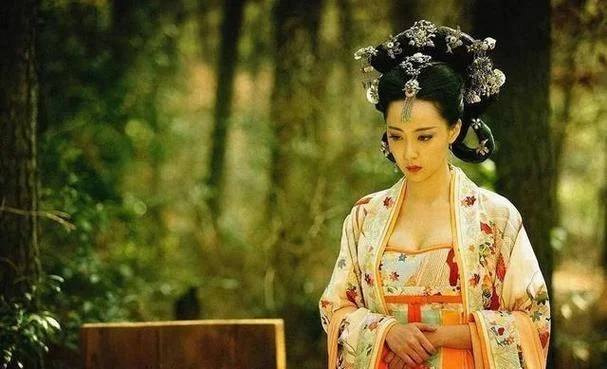 李白历史上的妻子-李白历史妻子