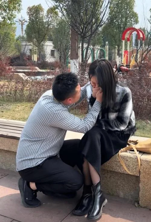 一夜夫妻百日恩下一句_2