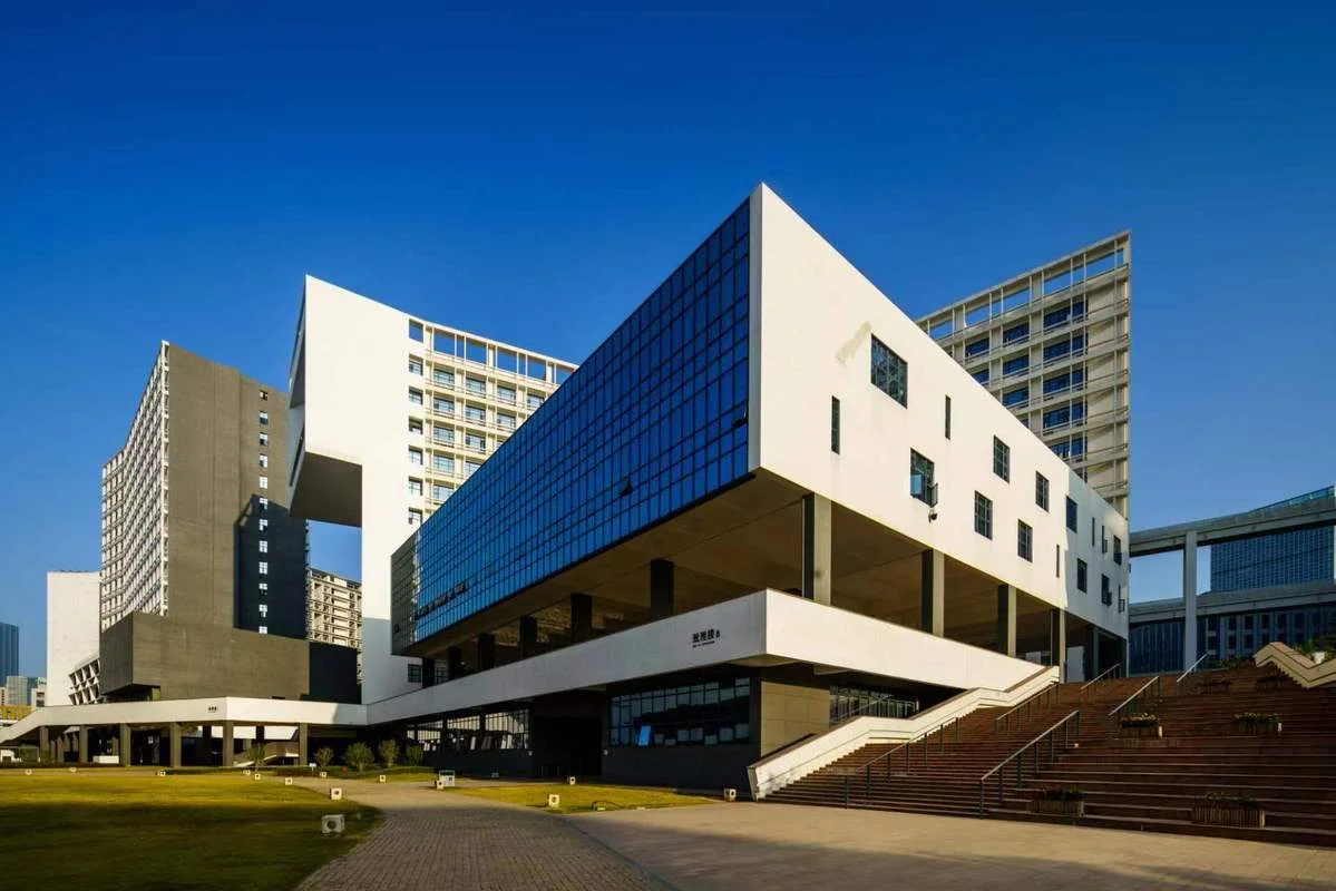 深圳大学三加一留学-深大3+1国际本科