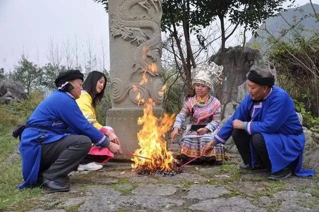 梦见已死的人给我做饭_2