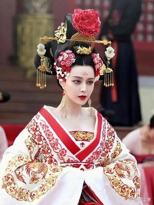 历史上的武则天漂亮吗_2