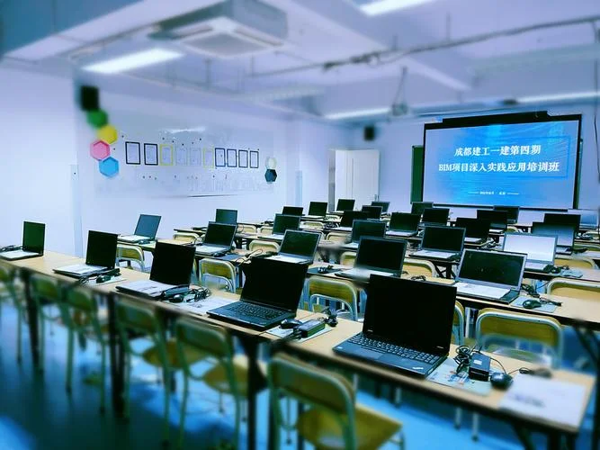 海口一建报考培训机构_1