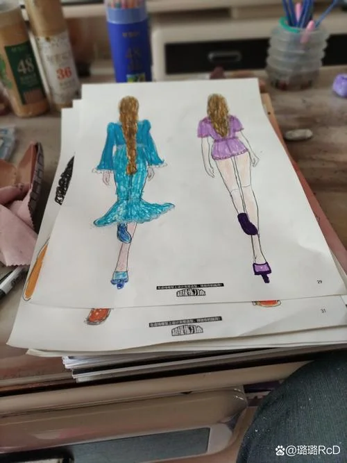 diy留学大学服装设计专业_1