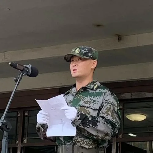 前郭县第五中学校长陈_2