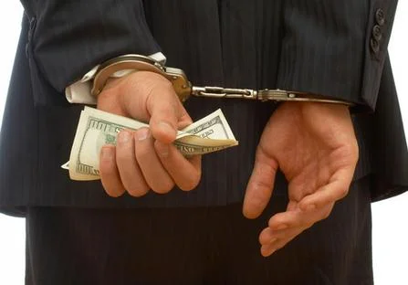 梦见逮捕凶犯_2