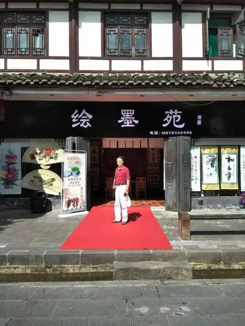 脱了蓝衫换紫袍下一句_1
