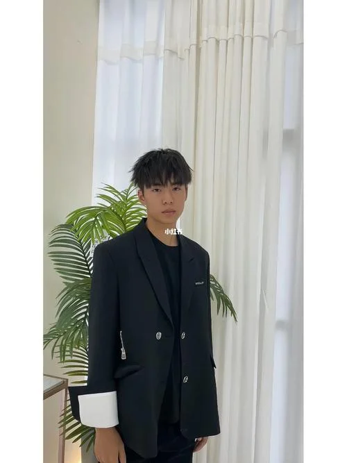 20岁的男人叫什么_1