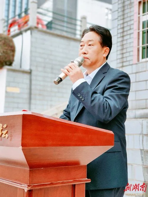 倘甸中学校长-倘甸中学校长