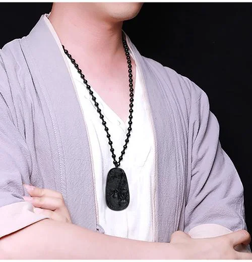 水命的男人佩戴什么_1