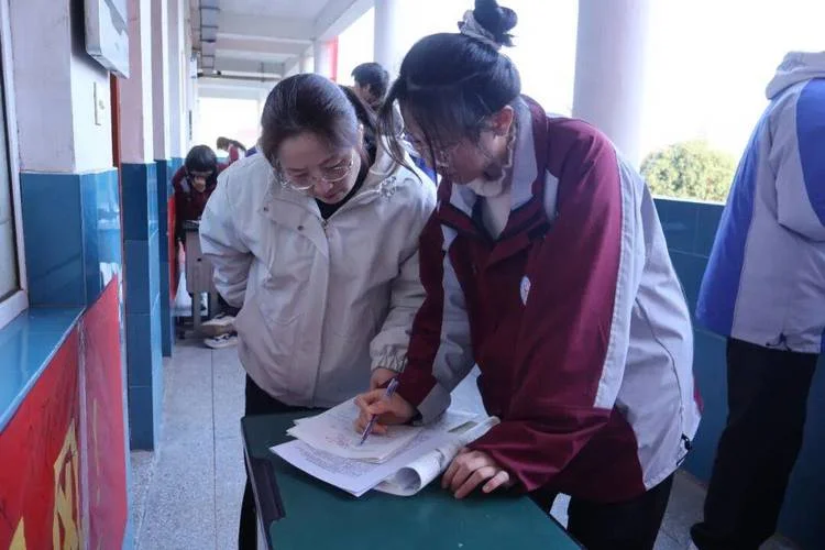 姜堰市蒋垛中学老师-姜堰蒋垛中学教师