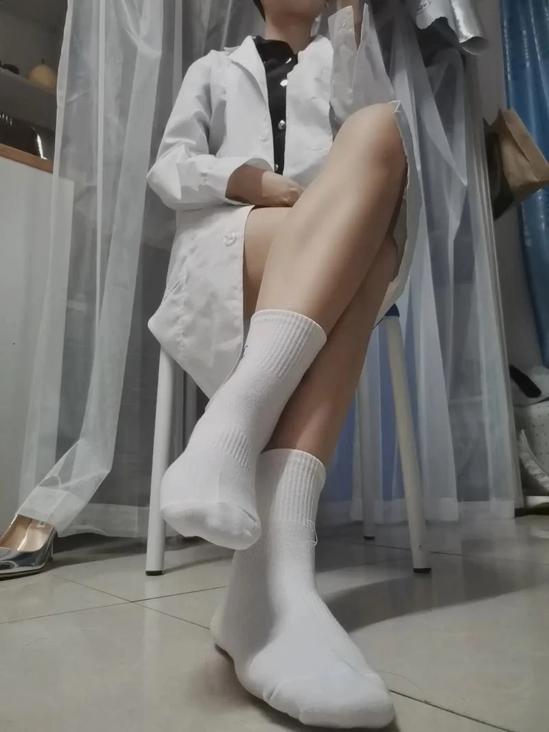短裙白袜出处_1