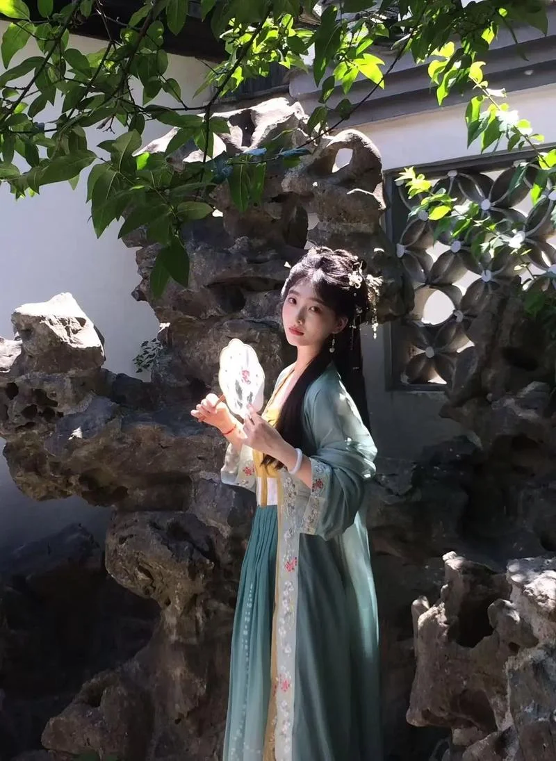 点点是离人泪出自哪里_1