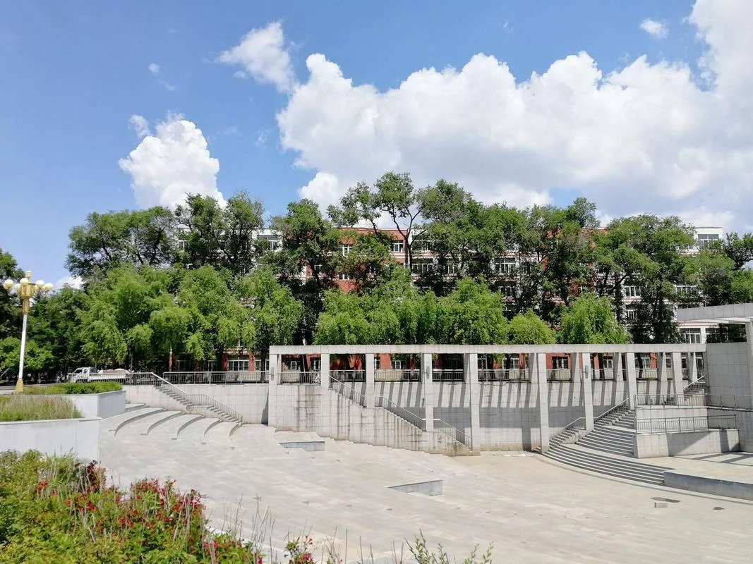 吉林医药学院有望升大学吗_1