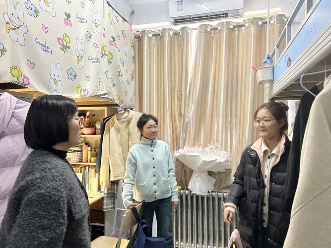 宿舍辅导员工作感悟_2