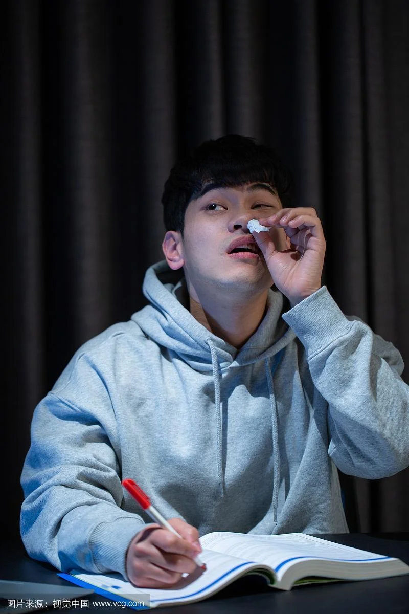 梦到男朋友流鼻血了_2