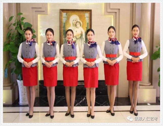 贵州空乘艺考集训机构_1