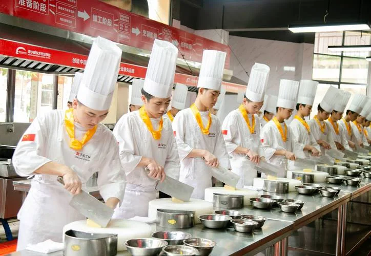 学厨师要在哪里学_1