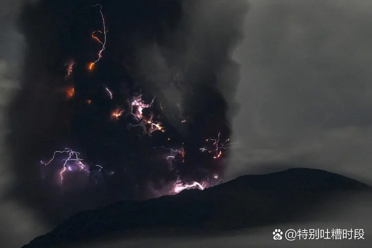 梦见天塌地裂_1