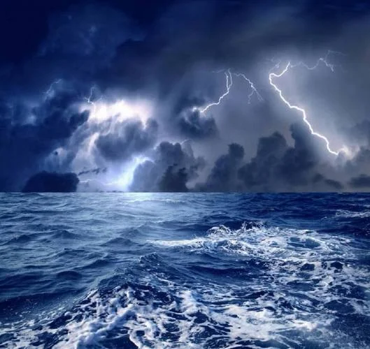 梦见突然下雨起火-骤雨突降烈火燃