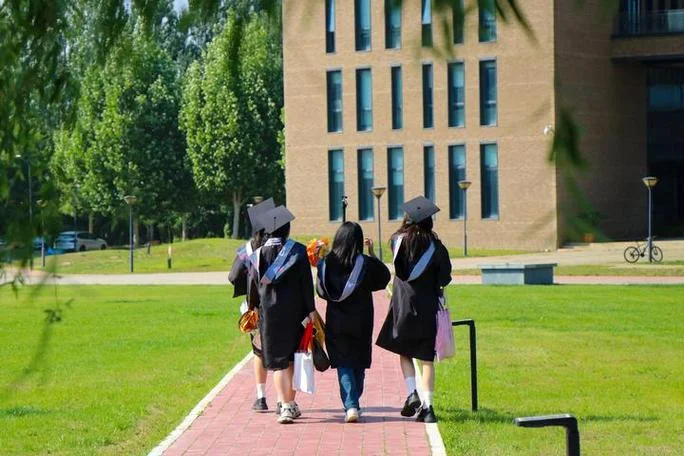 湖南大学韩国留学_1