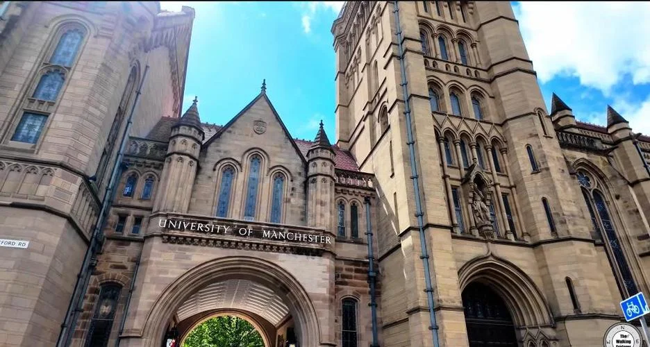 曼彻斯特大学_2