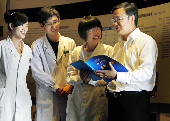 其他专业的能报考眼视光的资格证吗_2