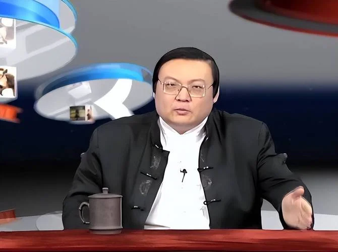 老梁讲故事历史人物_1