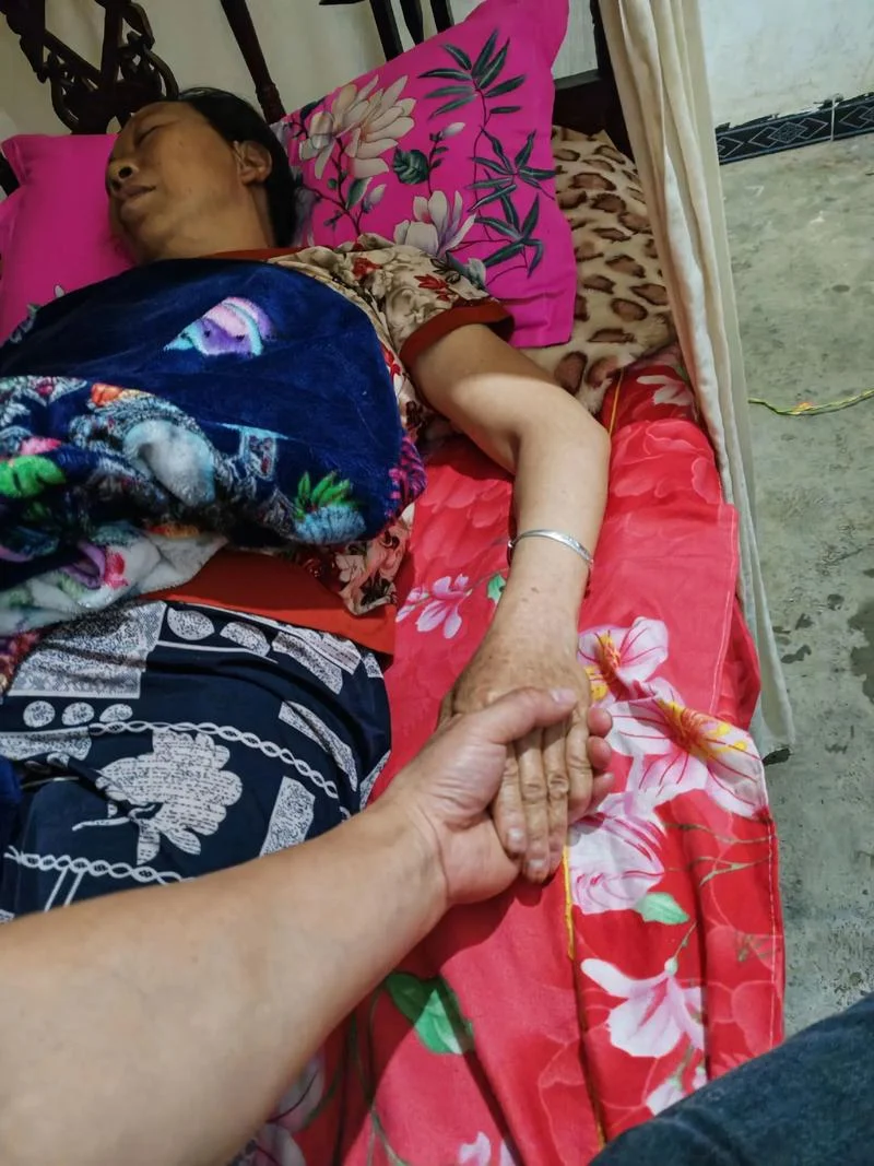 梦到母亲生病了有什么兆头-梦病兆不详