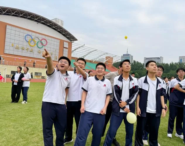 现代中学寿光校花_1