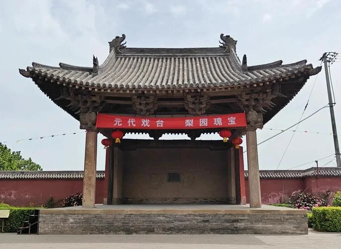 梦见戏台_2
