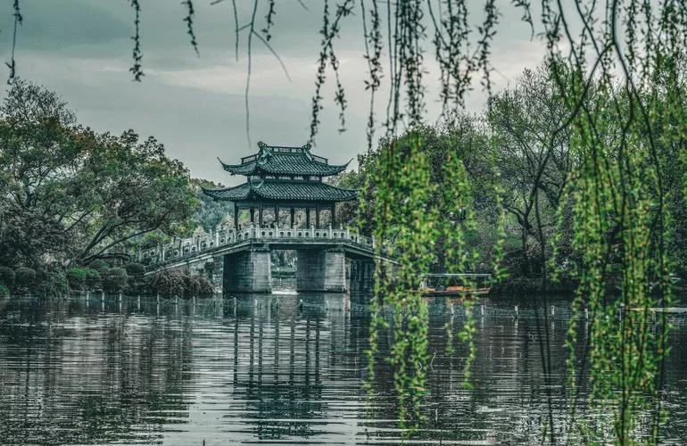 杭州著名旅游景点_1