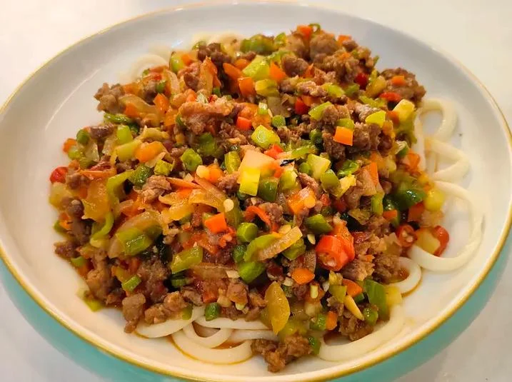 新疆碎肉面的菜怎么做_1