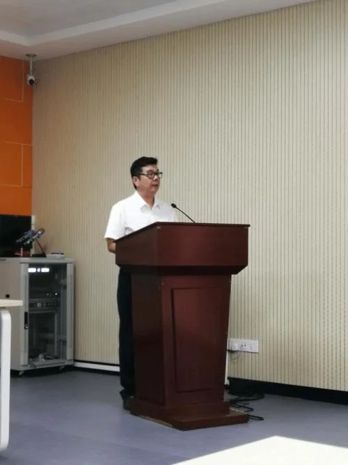 2020广东小学老师证报考培训_1