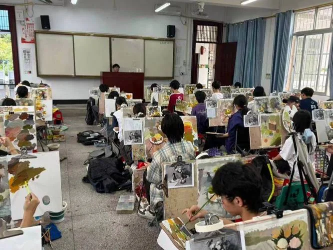 美术艺考都考什么_2