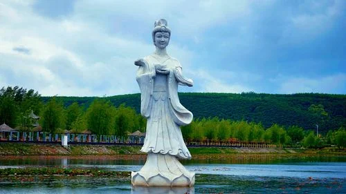 水之月是谁写的-水之月是谁写的