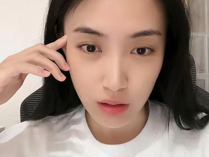 凤蝶直播的主播叫什么_2