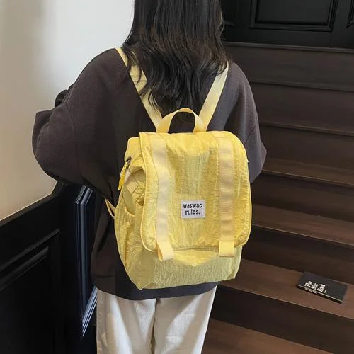 梦见旅游把背包弄丢了_2