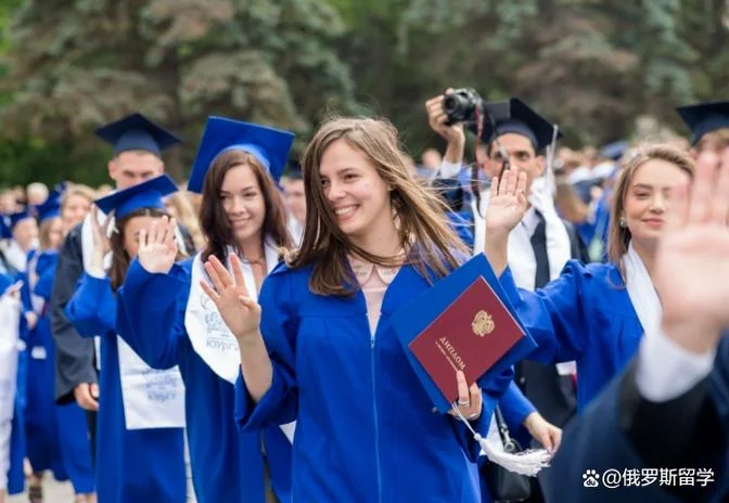 初中学生留学俄罗斯-初中学生留学俄罗斯