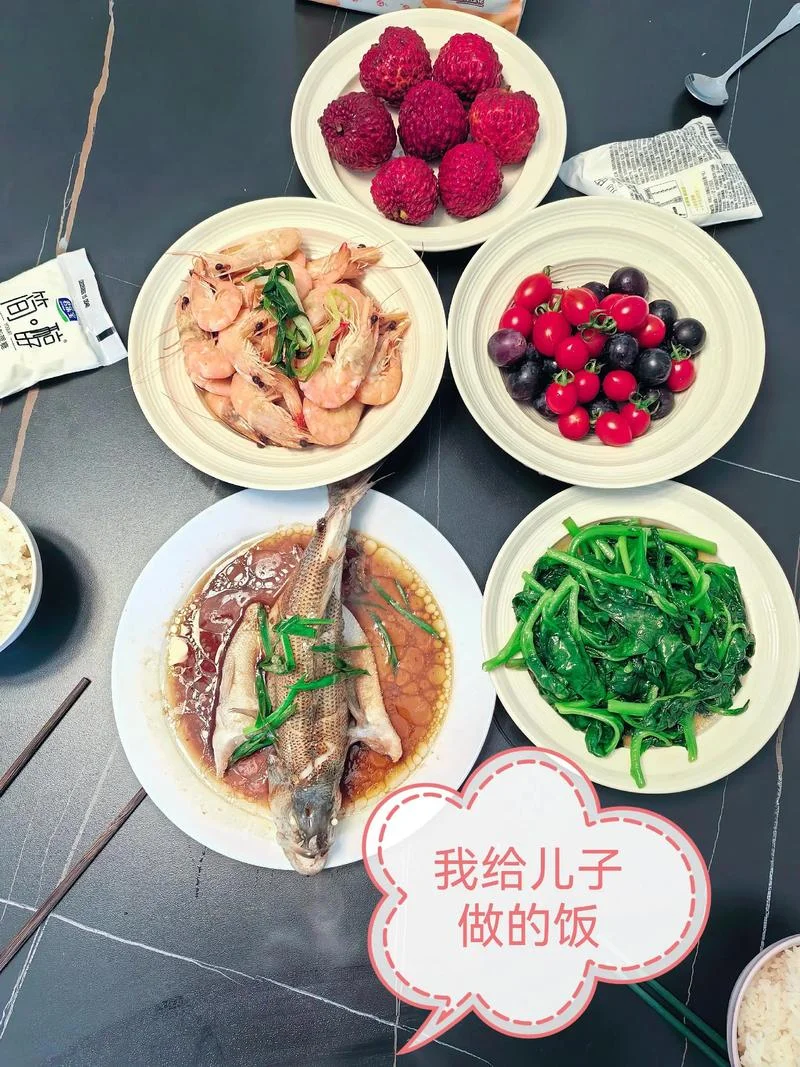 梦见自己做饭给儿子吃-梦做饭给儿子吃