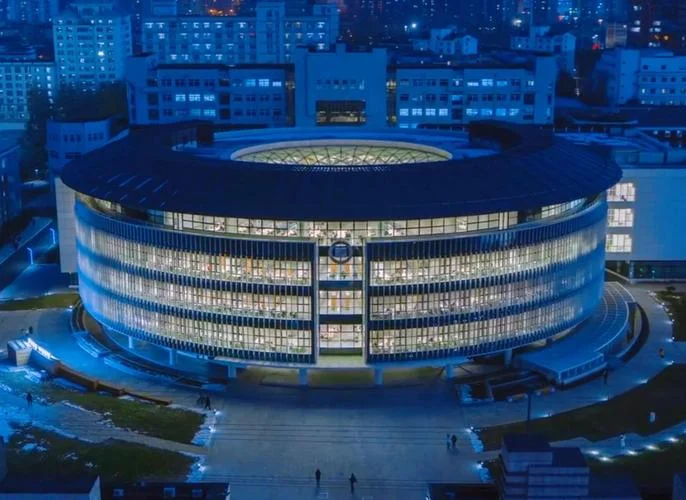 沈阳大学多少亩_2