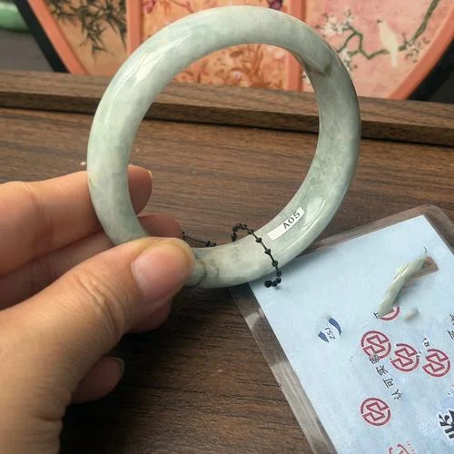翡翠手镯a货证书查询_2