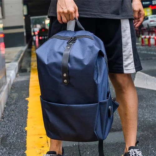 梦见旅游把背包弄丢了_1